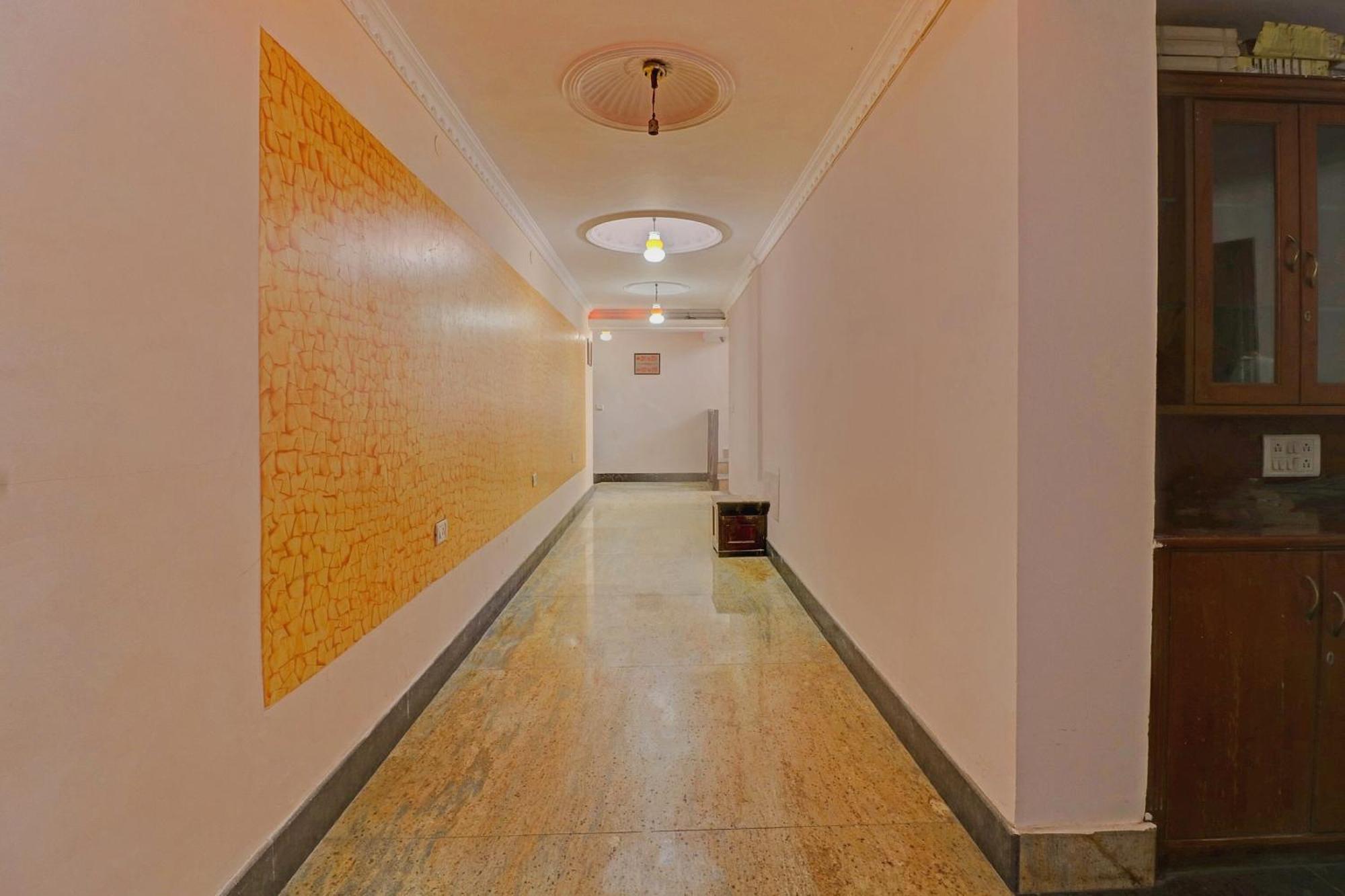 Hotel O Royal Grand Residency Near Lalbagh Botanical Garden Бангалор Экстерьер фото